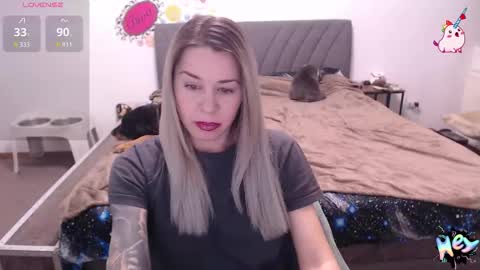 Anadirectgirl online show from January 16, 5:55 pm