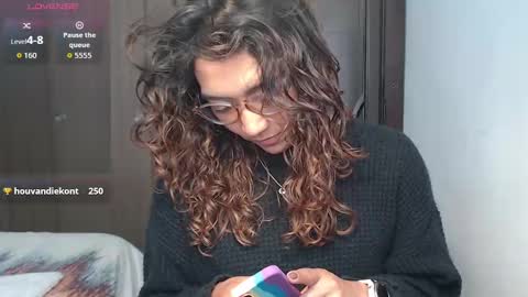 Anna online show from September 30, 4:06 pm