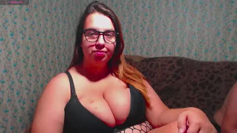 AnnaJake online show from October 29, 5:09 am