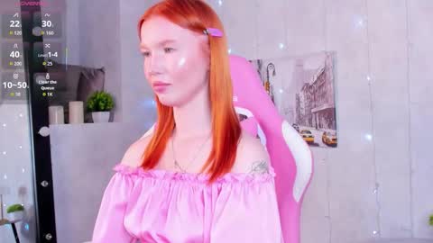 Anna online show from October 8, 9:59 am