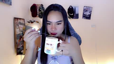 Snapshot of anna_thompsonxx chatting on February 2, 8:41 pm SWEET ANNA online show from February 2, 8:41 pm