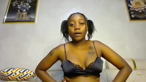 Annabel online show from February 13, 5:11 pm