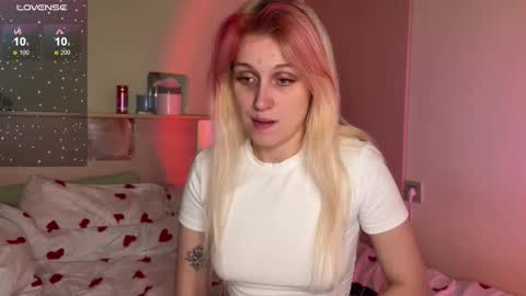 Annabel online show from September 24, 9:16 am