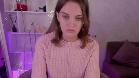 Annabel online show from September 27, 6:33 am