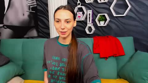 Snapshot of annabishop chatting on February 19, 6:11 am annabishop online show from February 19, 6:11 am