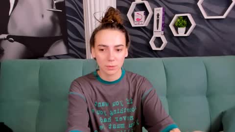 Snapshot of annabishop chatting on February 12, 11:51 pm annabishop online show from February 12, 11:51 pm