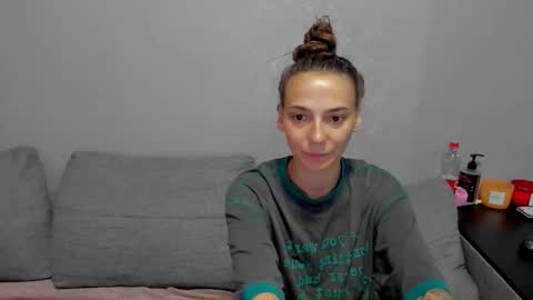 annabishop online show from November 20, 1:15 am