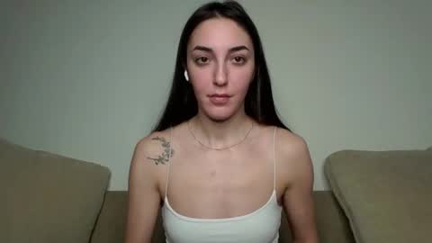 Anna online show from January 27, 7:03 pm