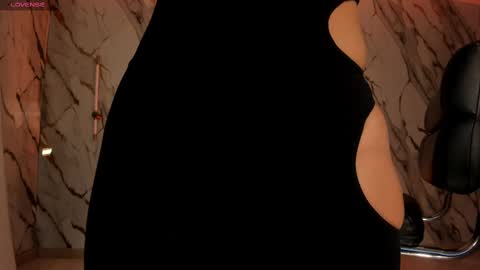 Anna Brooks  online show from February 28, 7:56 pm