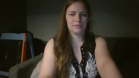 annadiamond1 online show from January 2, 9:39 pm