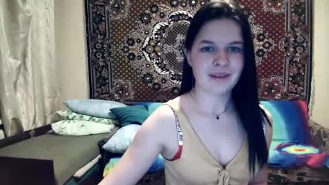 Anna online show from January 8, 3:29 pm