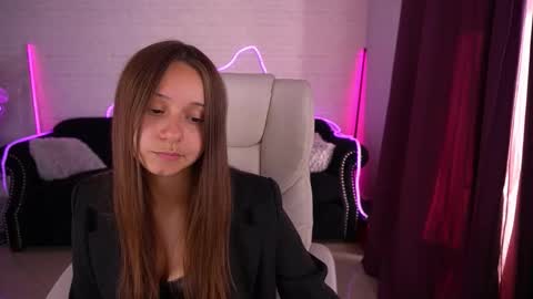 Anna online show from September 20, 2:09 pm