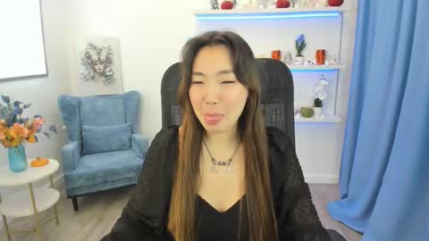 Anna online show from October 26, 11:22 am