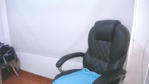 Anndy Hardy online show from March 5, 3:18 pm