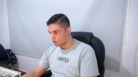 Anndy Hardy online show from March 7, 12:23 pm