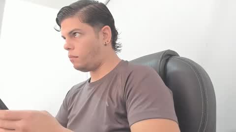 Anndy Hardy online show from January 22, 1:53 pm