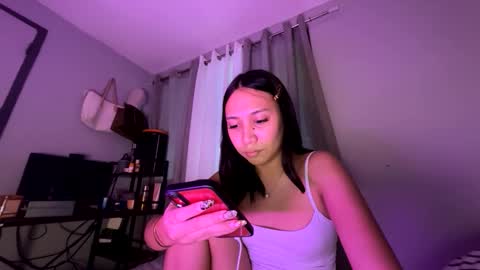 annie online show from May 26, 3:34 am