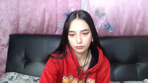 Snapshot of anne_jm chatting on December 11, 5:10 am Anne online show from December 11, 5:10 am