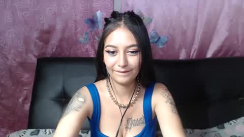 Snapshot of anne_jm chatting on January 10, 3:39 am Anne online show from January 10, 3:39 am