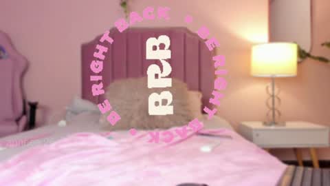 Snapshot of anneee_ chatting on February 5, 3:31 pm Anne online show from February 5, 3:31 pm