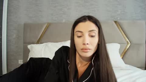 AnneHotxxx online show from March 18, 10:21 am