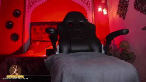 Anne  online show from January 29, 10:43 pm