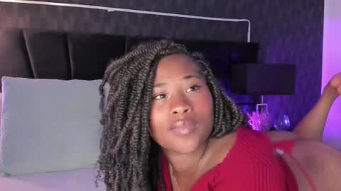 Snapshot of anneth__m chatting on February 21, 10:48 pm Anneth online show from February 21, 10:48 pm