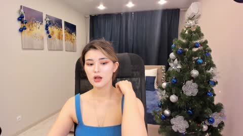 Snapshot of annetli chatting on December 27, 3:42 am annetli online show from December 27, 3:42 am
