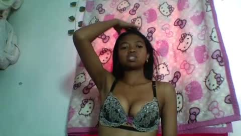 annica86 online show from July 10, 11:48 am
