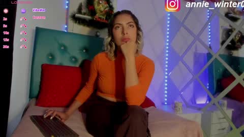 Annie online show from December 30, 9:19 pm