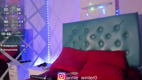 Annie online show from February 26, 1:14 am
