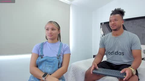 Annie and Stefan online show from January 8, 2:56 pm