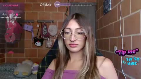 Annie online show from February 10, 5:09 pm