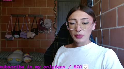 Annie online show from January 20, 4:23 pm