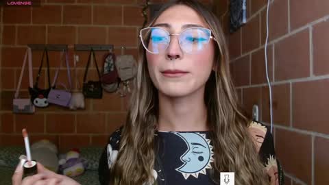 Annie online show from January 11, 4:03 pm