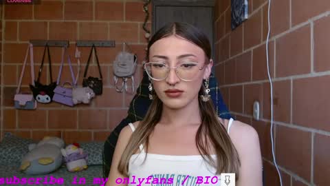 Annie online show from January 21, 2:05 pm