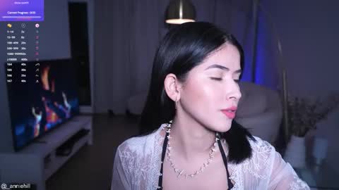 Snapshot of anniehillofficial_ chatting on September 16, 8:45 pm anniehillofficial_ online show from September 16, 8:45 pm