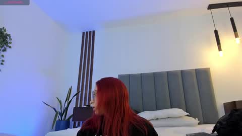 Annie online show from November 20, 11:53 am