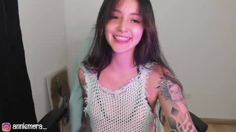 Annie online show from January 24, 2:39 am
