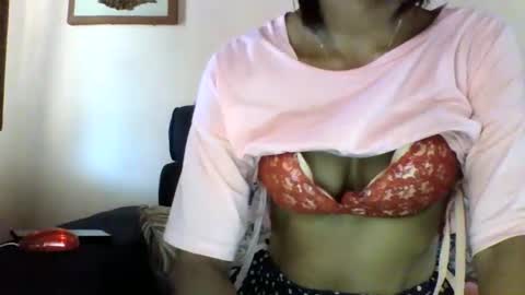 anniesexy1 online show from October 17, 8:07 am