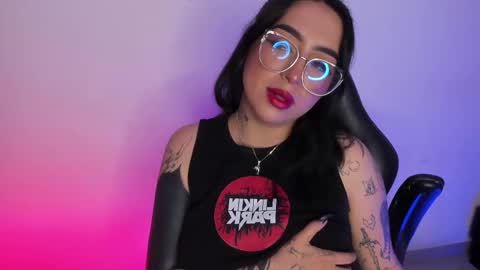 Annika online show from October 9, 4:40 am