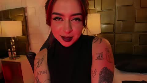 Snapshot of annikamerliahh_ chatting on March 5, 5:29 pm Annika online show from March 5, 5:29 pm