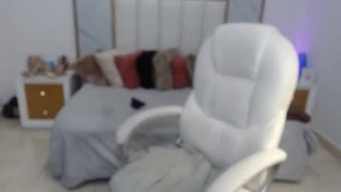 Snapshot of annita_cooper_ chatting on September 13, 7:16 pm anna online show from September 13, 7:16 pm