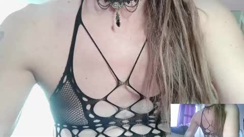 annitsx online show from March 9, 3:49 pm