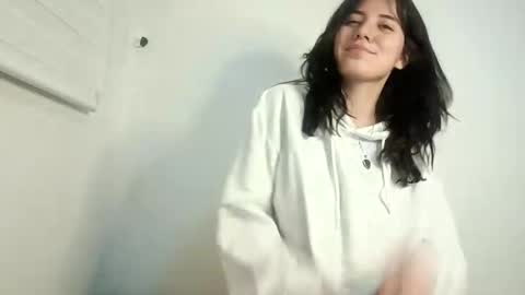 annrousse online show from October 7, 2:40 am