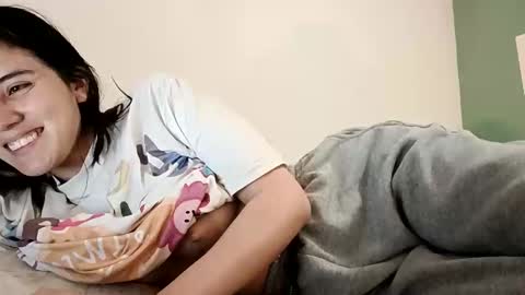 annrousse online show from November 7, 2:47 am