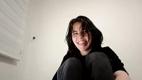 annrousse online show from November 1, 3:28 am