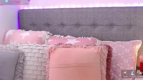 Antonella Lee online show from April 12, 4:22 pm