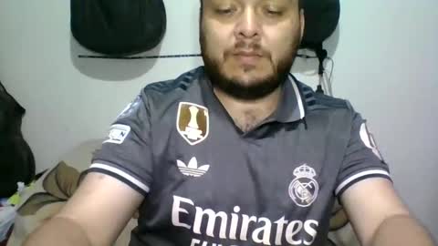 lion kennedy independent model moderator online show from November 7, 9:01 am