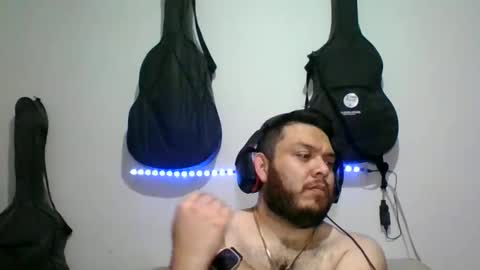 lion kennedy independent model moderator online show from November 13, 3:09 am